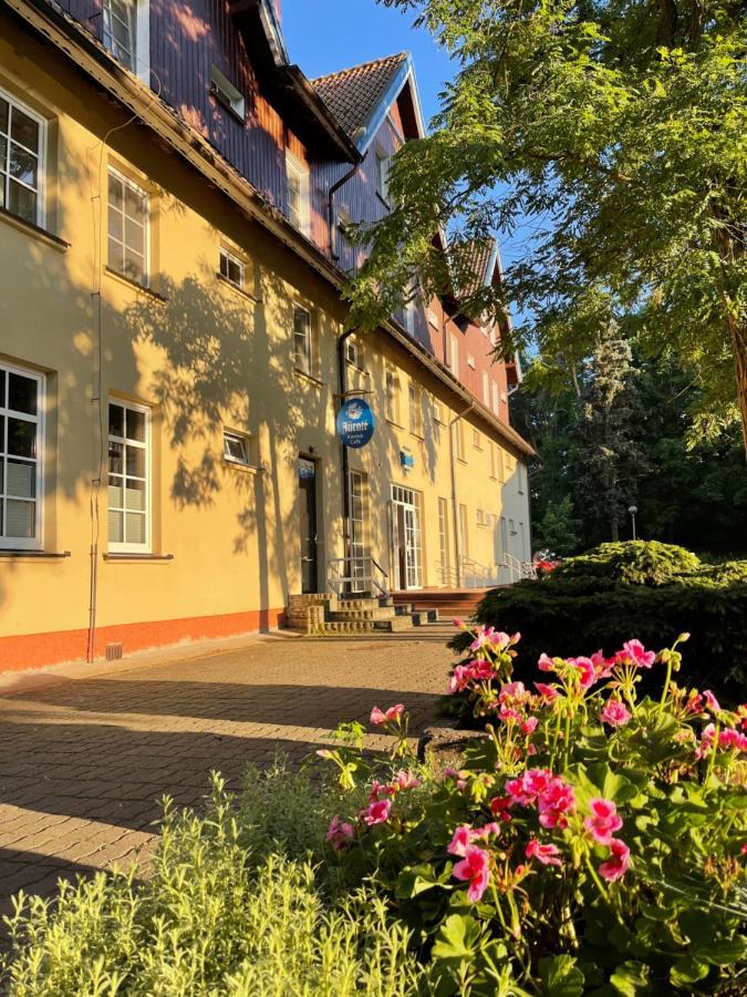 Hotel Jurate Nida Bagian luar foto