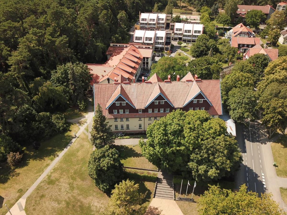 Hotel Jurate Nida Bagian luar foto